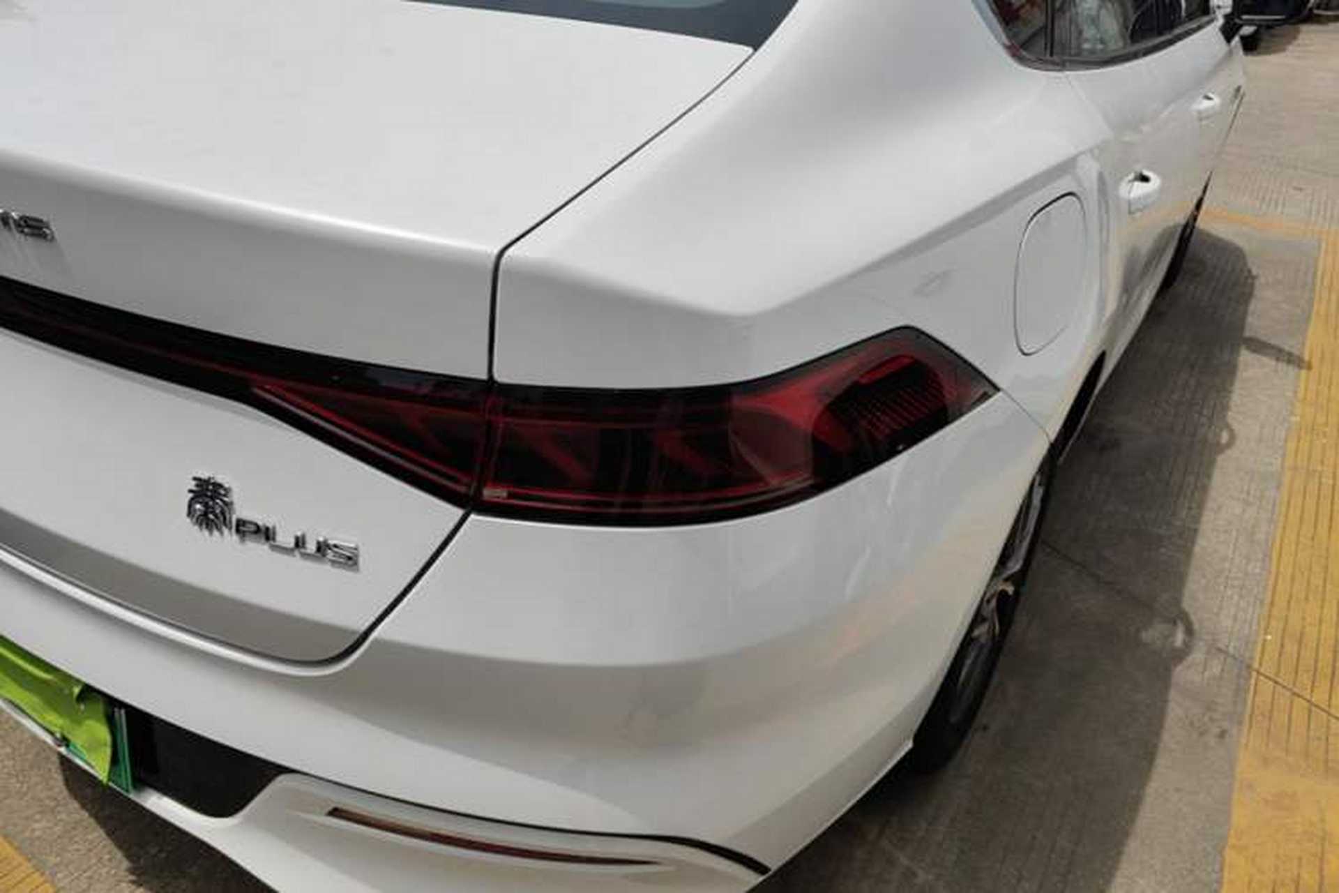 Used BYD Qin PLUS 2024 Honor Edition EV 420KM Leading Model Right Rear Taillight