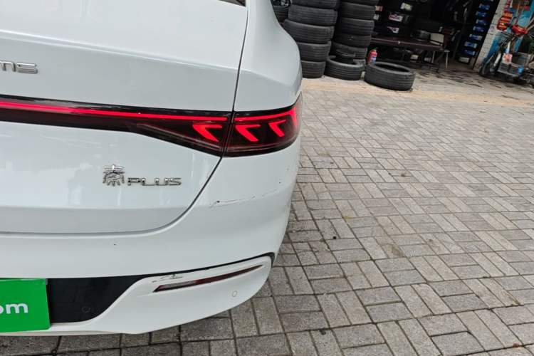 Used BYD Qin PLUS 2024 Honor Edition EV 510KM Leading Model Right Rear Taillight