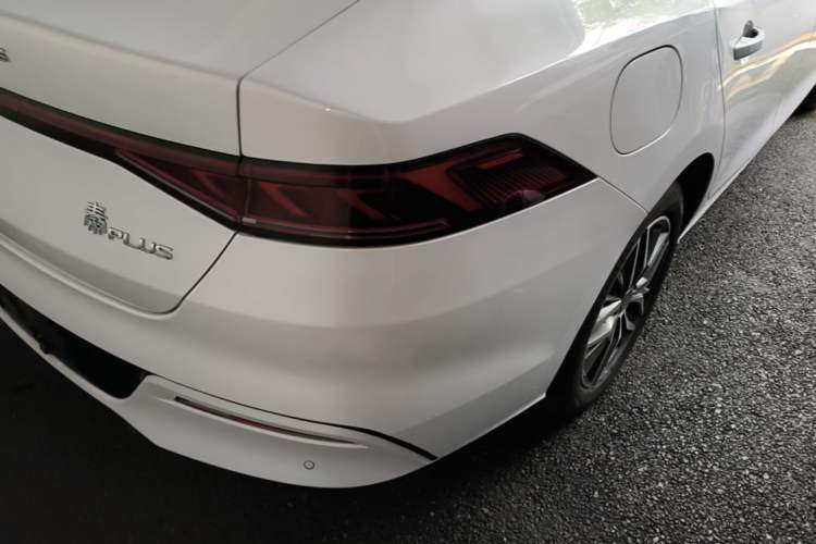 Used BYD Qin PLUS 2024 Honor Edition EV 510KM Leading Model Right Rear Taillight