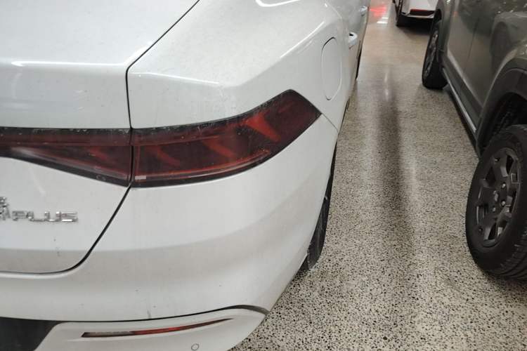 Used BYD Qin PLUS 2024 HONOR Edition DM-i 55KM Leading Model Right Rear Taillight
