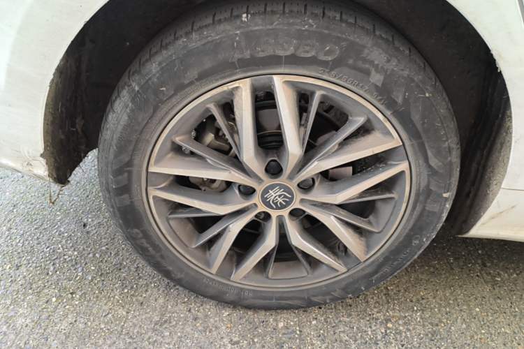 Used BYD Qin PLUS 2024 Honor Edition EV 420KM Beyond Model Right Rear Wheel Hub