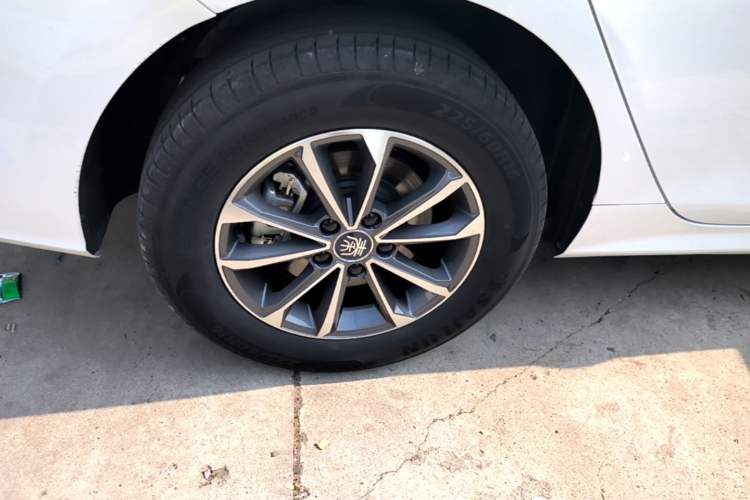 Used BYD Qin PLUS 2024 HONOR Edition DM-i 55KM Leading Model Right Rear Wheel Hub