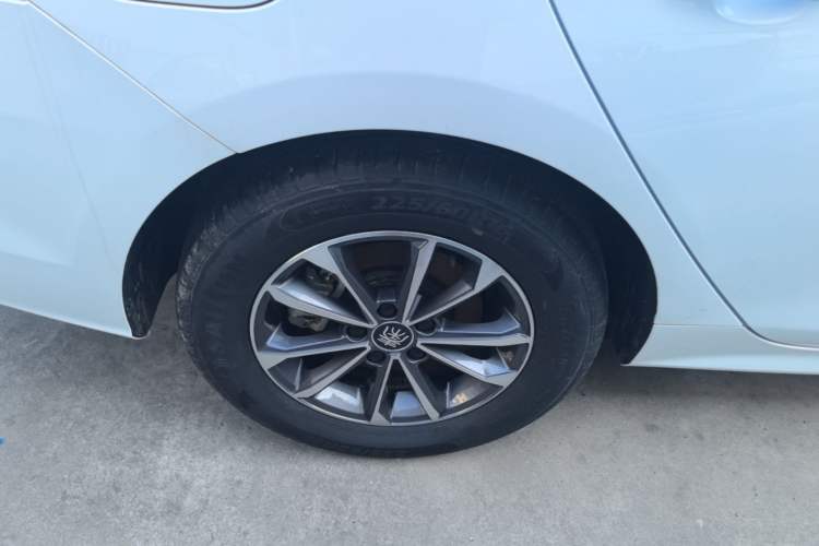 Used BYD Qin PLUS 2024 HONOR Edition DM-i 55KM Leading Model Right Rear Wheel Hub