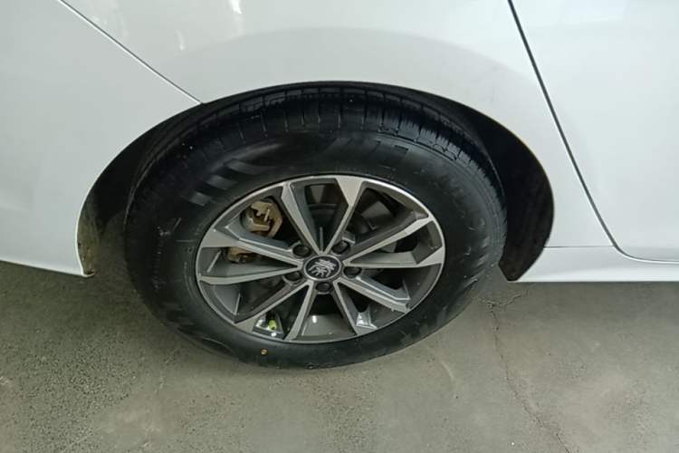 Used BYD Qin PLUS 2024 HONOR Edition DM-i 55KM Leading Model Right Rear Wheel Hub