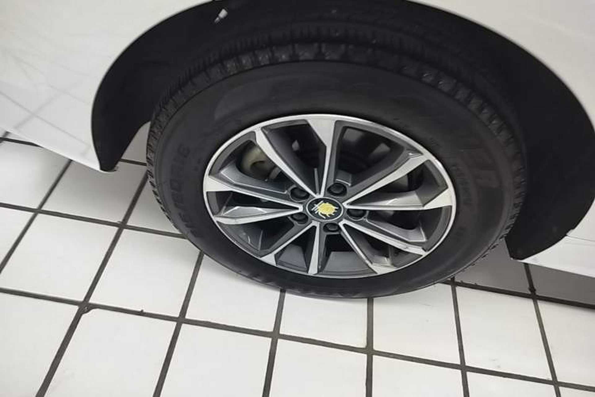 Used BYD Qin PLUS 2024 HONOR Edition DM-i 55KM Leading Model Right Rear Wheel Hub