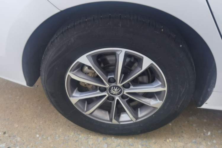 Used BYD Qin PLUS 2024 HONOR Edition DM-i 55KM Leading Model Right Rear Wheel Hub