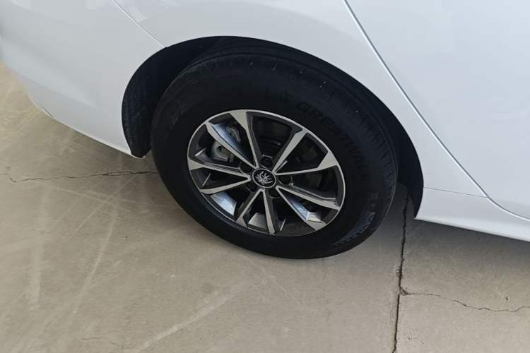 Used BYD Qin PLUS 2024 HONOR Edition DM-i 55KM Leading Model Right Rear Wheel Hub