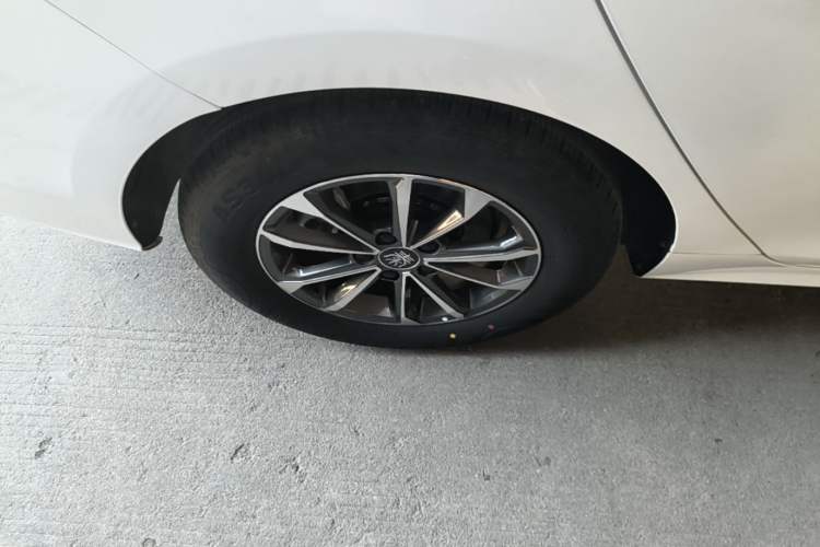 Used BYD Qin PLUS 2024 HONOR Edition DM-i 55KM Leading Model Right Rear Wheel Hub
