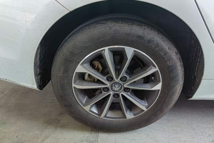Used BYD Qin PLUS 2024 HONOR Edition DM-i 55KM Leading Model Right Rear Wheel Hub