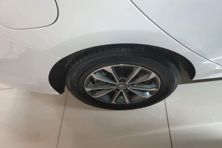 Used BYD Qin PLUS 2024 HONOR Edition DM-i 55KM Leading Model Right Rear Wheel Hub