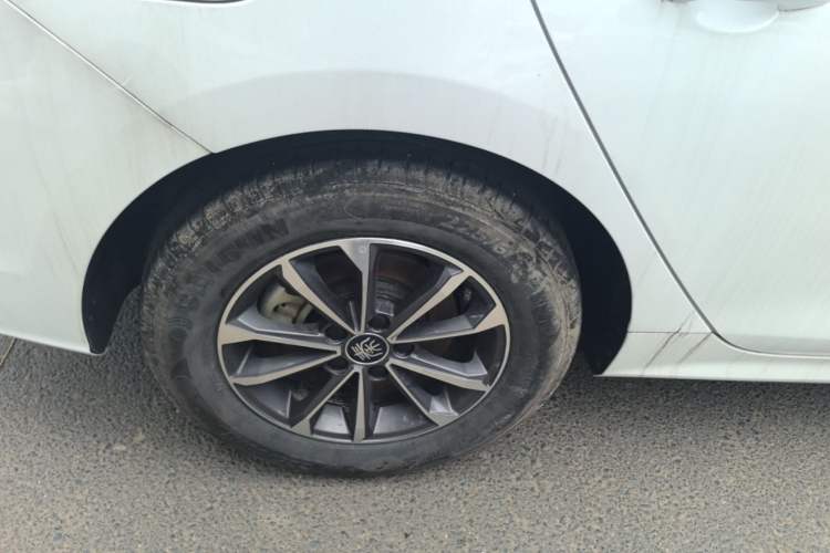 Used BYD Qin PLUS 2024 HONOR Edition DM-i 55KM Leading Model Right Rear Wheel Hub
