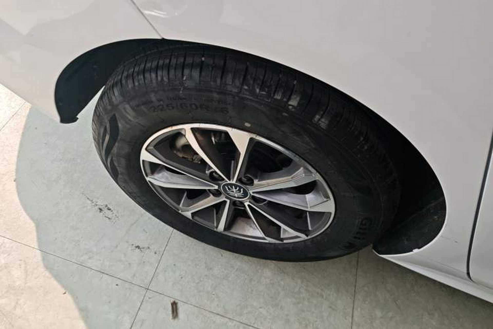 Used BYD Qin PLUS 2024 HONOR Edition DM-i 55KM Leading Model Right Rear Wheel Hub