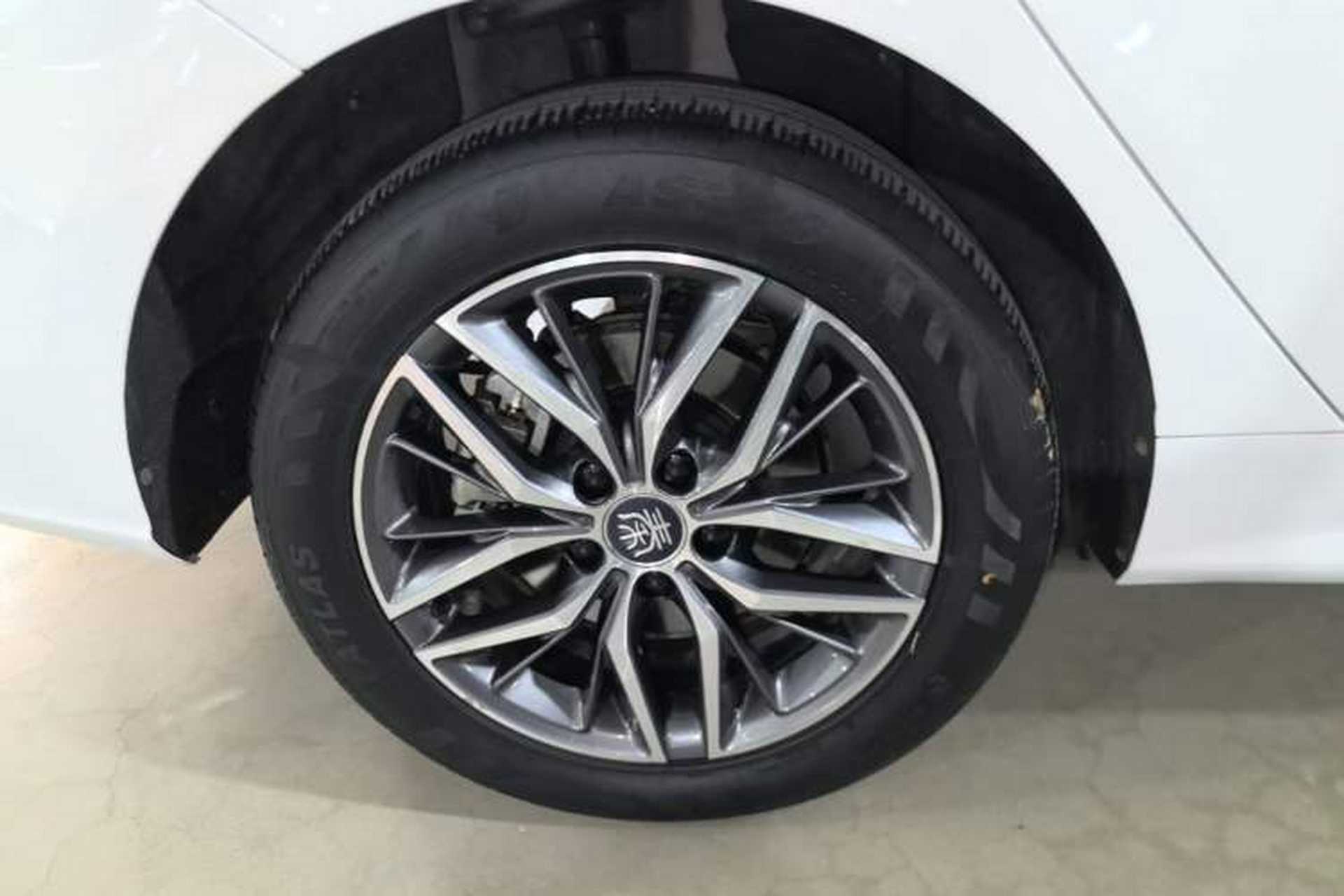 Used BYD Qin PLUS 2024 Honor Edition EV 420KM Beyond Model Right Rear Wheel Hub