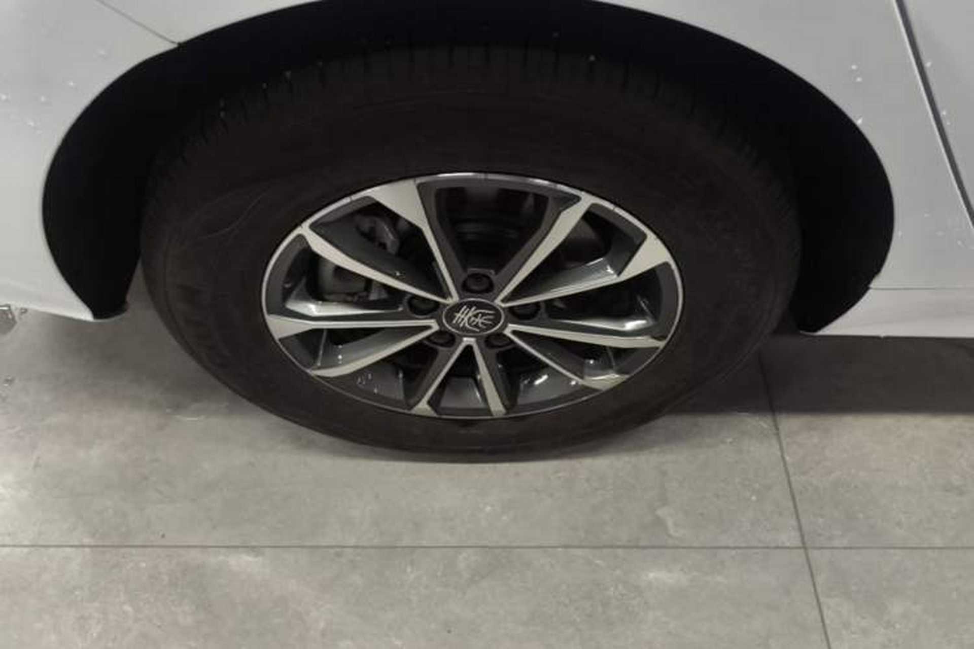 Used BYD Qin PLUS 2024 HONOR Edition DM-i 55KM Leading Model Right Rear Wheel Hub