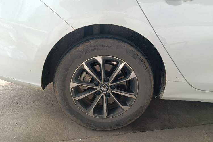 Used BYD Qin PLUS 2024 HONOR Edition DM-i 55KM Leading Model Right Rear Wheel Hub