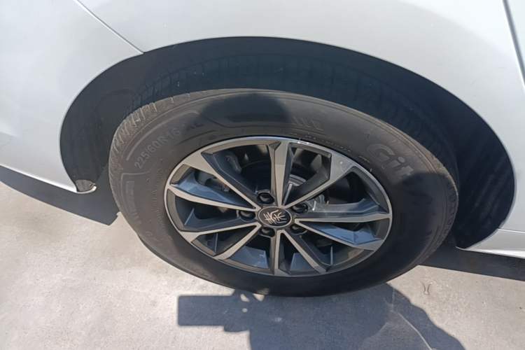 Used BYD Qin PLUS 2024 HONOR Edition DM-i 55KM Leading Model Right Rear Wheel Hub