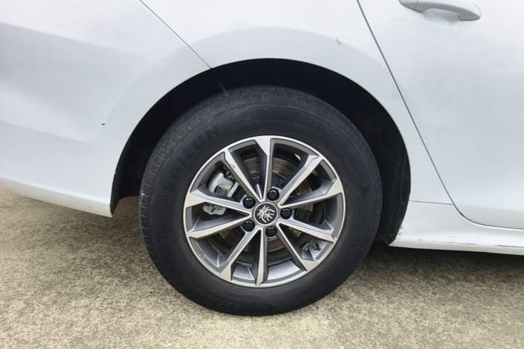 Used BYD Qin PLUS 2024 HONOR Edition DM-i 55KM Leading Model Right Rear Wheel Hub