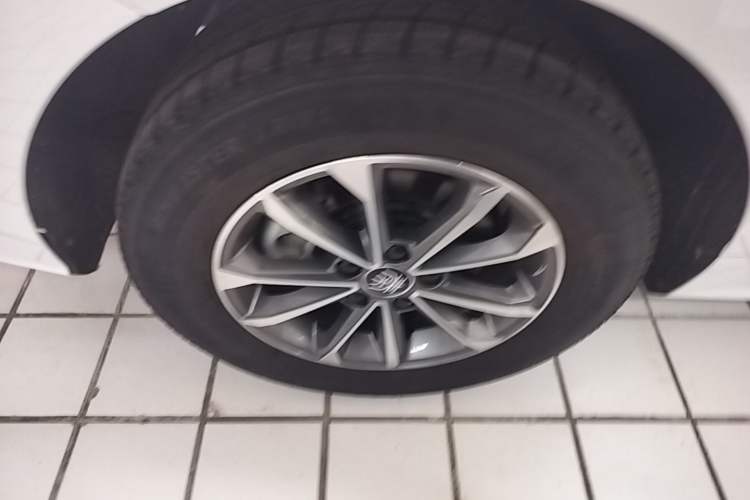 Used BYD Qin PLUS 2024 HONOR Edition DM-i 55KM Leading Model Right Rear Wheel Hub