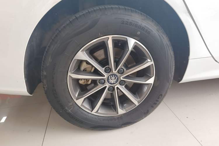 Used BYD Qin PLUS 2024 HONOR Edition DM-i 55KM Leading Model Right Rear Wheel Hub