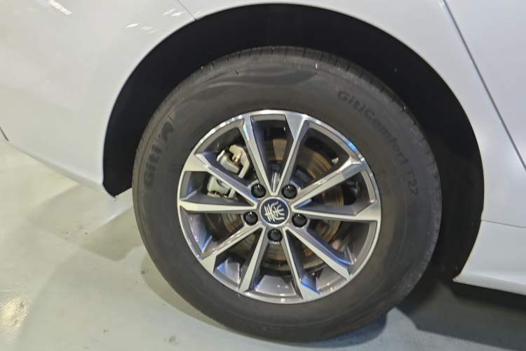 Used BYD Qin PLUS 2024 HONOR Edition DM-i 55KM Leading Model Right Rear Wheel Hub