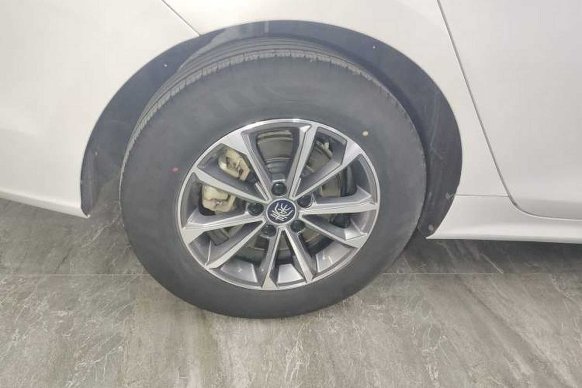 Used BYD Qin PLUS 2024 HONOR Edition DM-i 55KM Leading Model Right Rear Wheel Hub