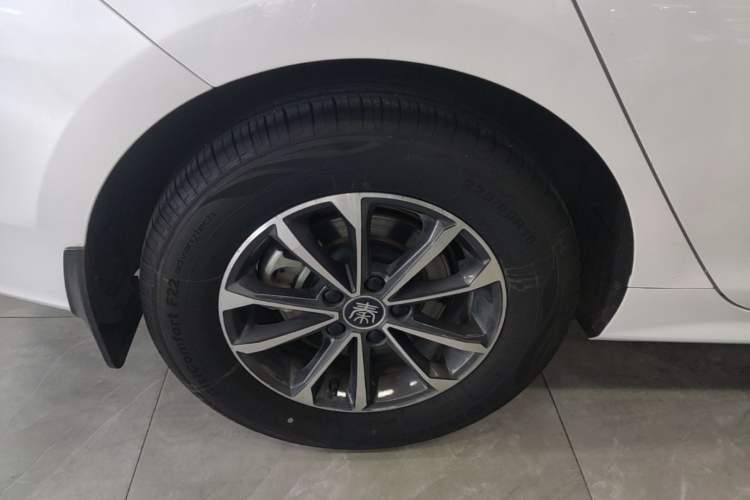 Used BYD Qin PLUS 2024 HONOR Edition DM-i 55KM Leading Model Right Rear Wheel Hub