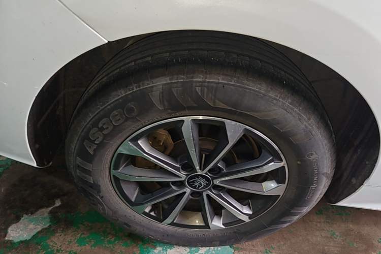 Used BYD Qin PLUS 2024 HONOR Edition DM-i 55KM Leading Model Right Rear Wheel Hub