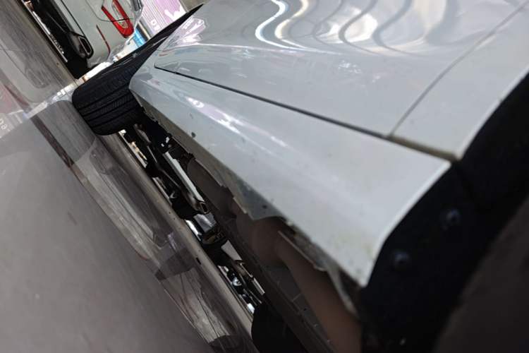 Used BYD Qin PLUS 2024 HONOR Edition DM-i 55KM Leading Model Right Side Sill