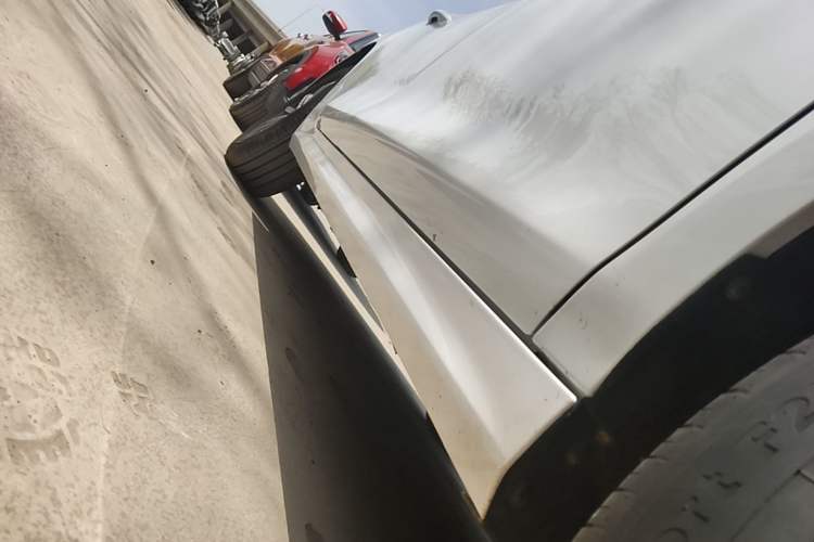 Used BYD Qin PLUS 2024 HONOR Edition DM-i 55KM Leading Model Right Side Sill