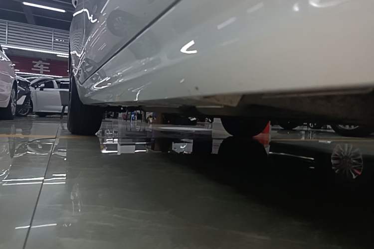 Used BYD Qin PLUS 2024 HONOR Edition DM-i 55KM Leading Model Right Side Sill