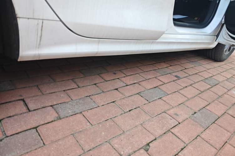 Used BYD Qin PLUS 2024 HONOR Edition DM-i 55KM Leading Model Right Side Sill