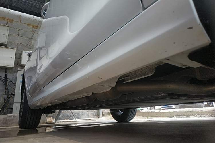 Used BYD Qin PLUS 2024 HONOR Edition DM-i 55KM Leading Model Right Side Sill