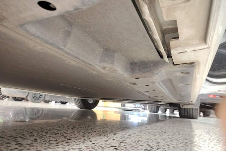 Used BYD Qin PLUS 2024 Honor Edition EV 510KM Leading Model Right Side Sill