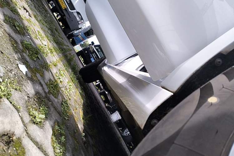 Used BYD Qin PLUS 2024 HONOR Edition DM-i 55KM Leading Model Right Side Sill