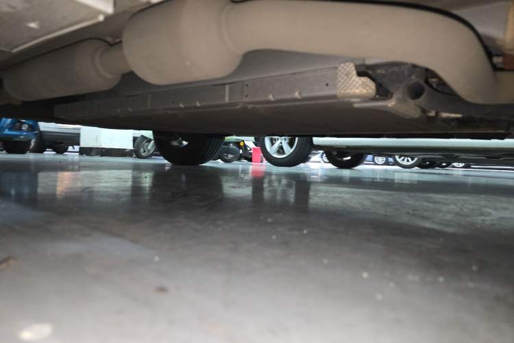 Used BYD Qin PLUS 2024 HONOR Edition DM-i 55KM Leading Model Right Side Sill