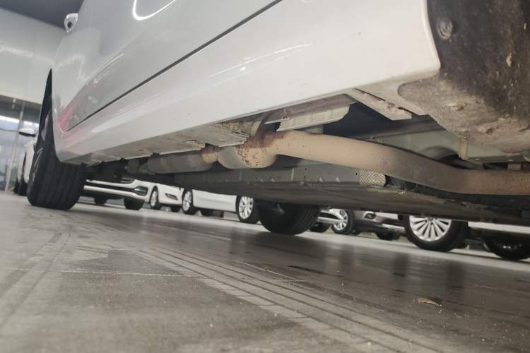 Used BYD Qin PLUS 2024 HONOR Edition DM-i 55KM Leading Model Right Side Sill