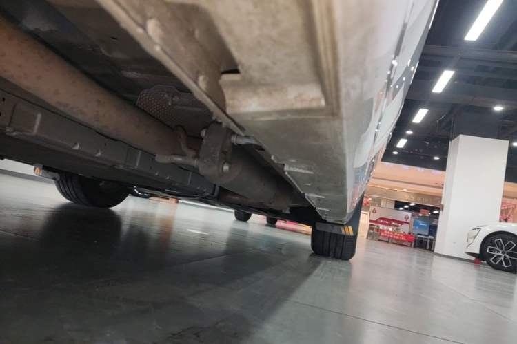 Used BYD Qin PLUS 2024 HONOR Edition DM-i 55KM Leading Model Right Side Sill
