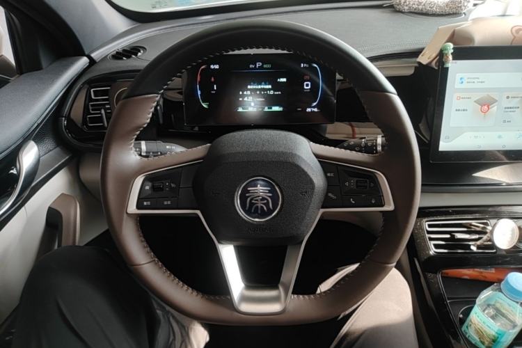 Used BYD Qin PLUS 2024 HONOR Edition DM-i 55KM Leading Model Steering Wheel