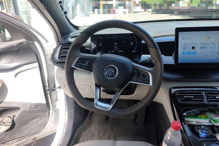 Used BYD Qin PLUS 2024 HONOR Edition DM-i 55KM Leading Model Steering Wheel