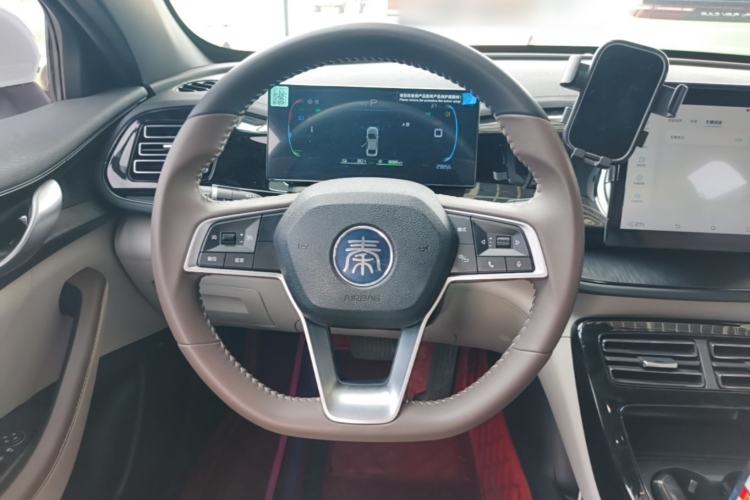 Used BYD Qin PLUS 2024 HONOR Edition DM-i 55KM Leading Model Steering Wheel