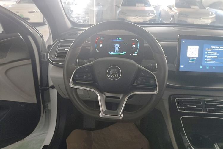 Used BYD Qin PLUS 2024 Honor Edition EV 510KM Leading Model Steering Wheel