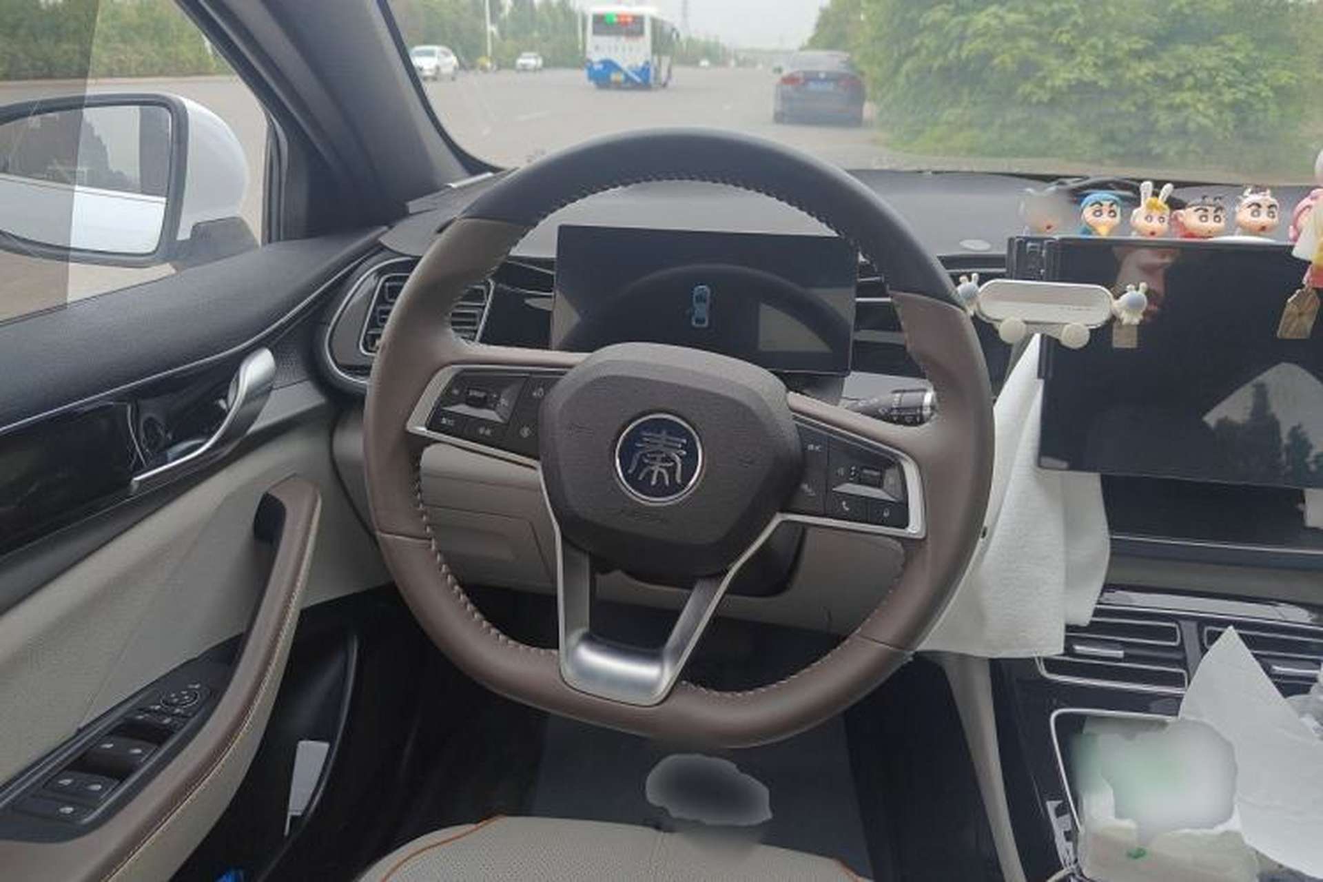 Used BYD Qin PLUS 2024 HONOR Edition DM-i 55KM Beyond Model Steering Wheel