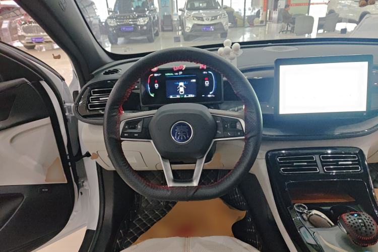 Used BYD Qin PLUS 2024 HONOR Edition DM-i 55KM Leading Model Steering Wheel