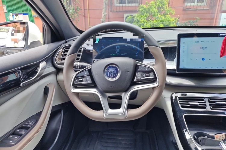 Used BYD Qin PLUS 2024 Honor Edition EV 510KM Leading Model Steering Wheel