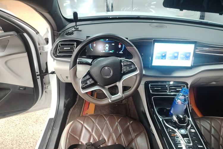 Used BYD Qin PLUS 2024 Honor Edition EV 510KM Leading Model Steering Wheel