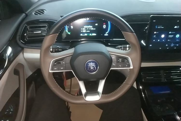Used BYD Qin PLUS 2024 HONOR Edition DM-i 55KM Leading Model Steering Wheel