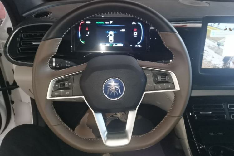 Used BYD Qin PLUS 2024 HONOR Edition DM-i 55KM Leading Model Steering Wheel