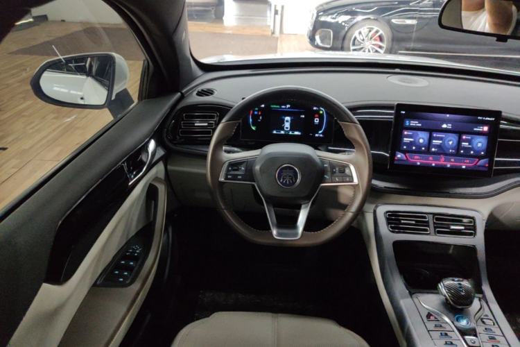 Used BYD Qin PLUS 2024 HONOR Edition DM-i 55KM Leading Model Steering Wheel
