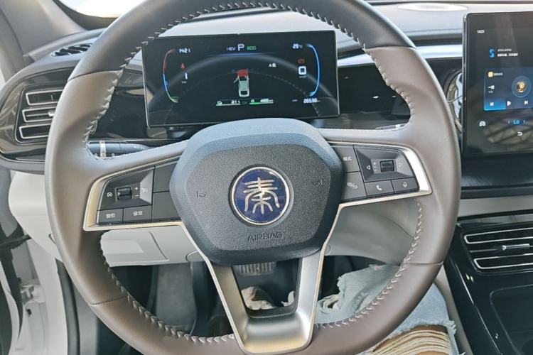 Used BYD Qin PLUS 2024 HONOR Edition DM-i 55KM Leading Model Steering Wheel