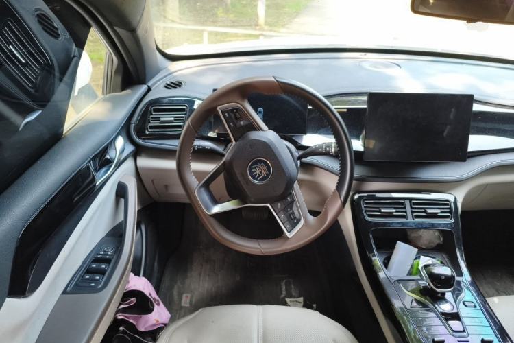 Used BYD Qin PLUS 2024 HONOR Edition DM-i 55KM Leading Model Steering Wheel